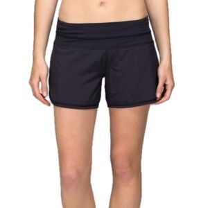 LULULEMON 🍋 Women's Groovy Run Shorts Black Size 6; Inseam 4 1/2”